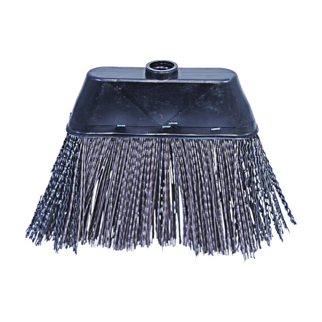 Cabeça de vassoura de nylon branca com base reforçada (Extra Capa), da marca Caiçara, sem cabo, sobre um fundo neutro, destacando as cerdas e a estrutura. | Elite M4